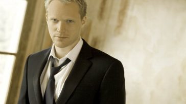 Paul Bettany